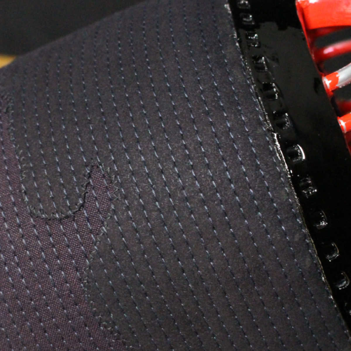 【 頂赤 】 面 単品 5mm 紺合皮 具の目刺し ナナメ揃え