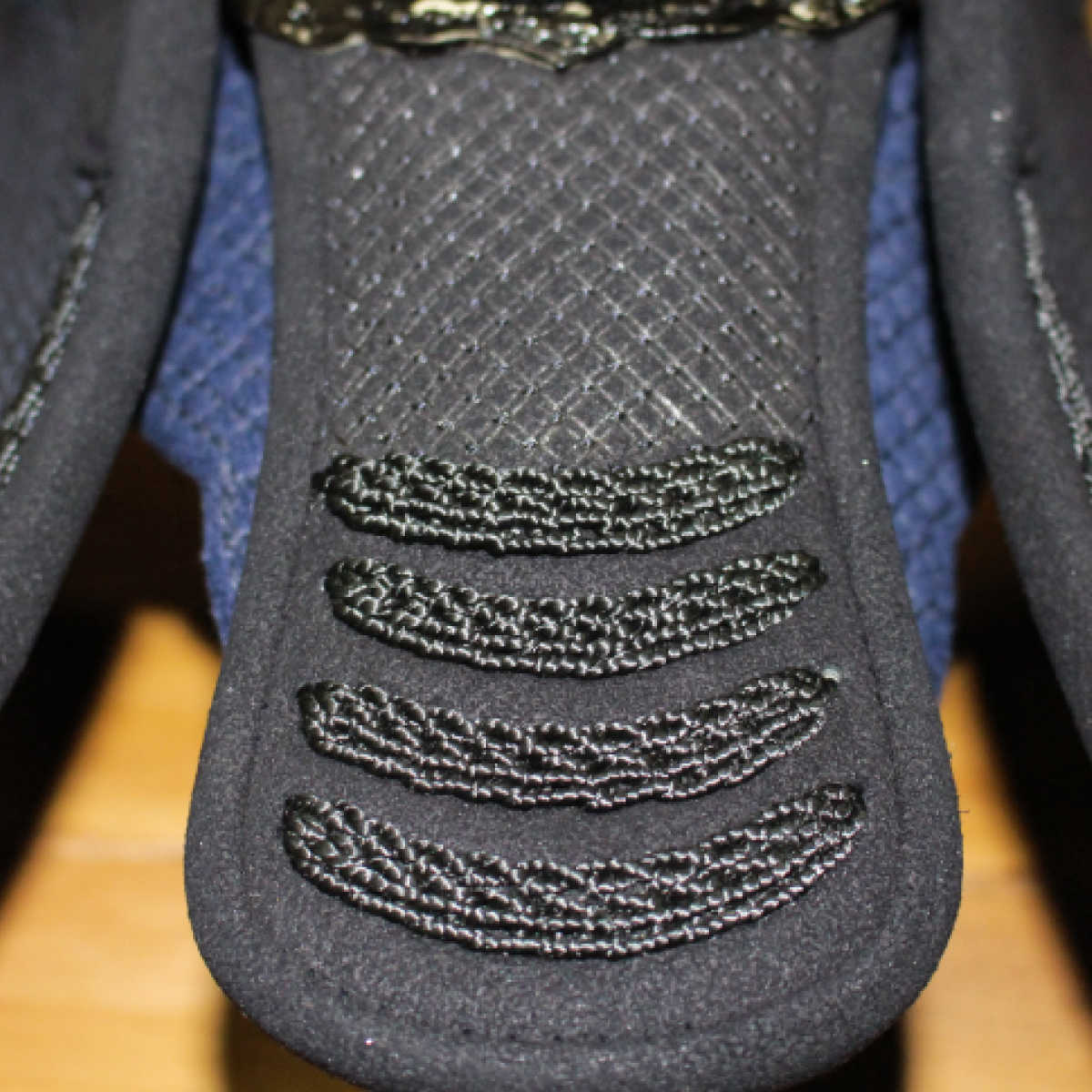 【 頂赤 】 面 単品 5mm 紺合皮 具の目刺し ナナメ揃え