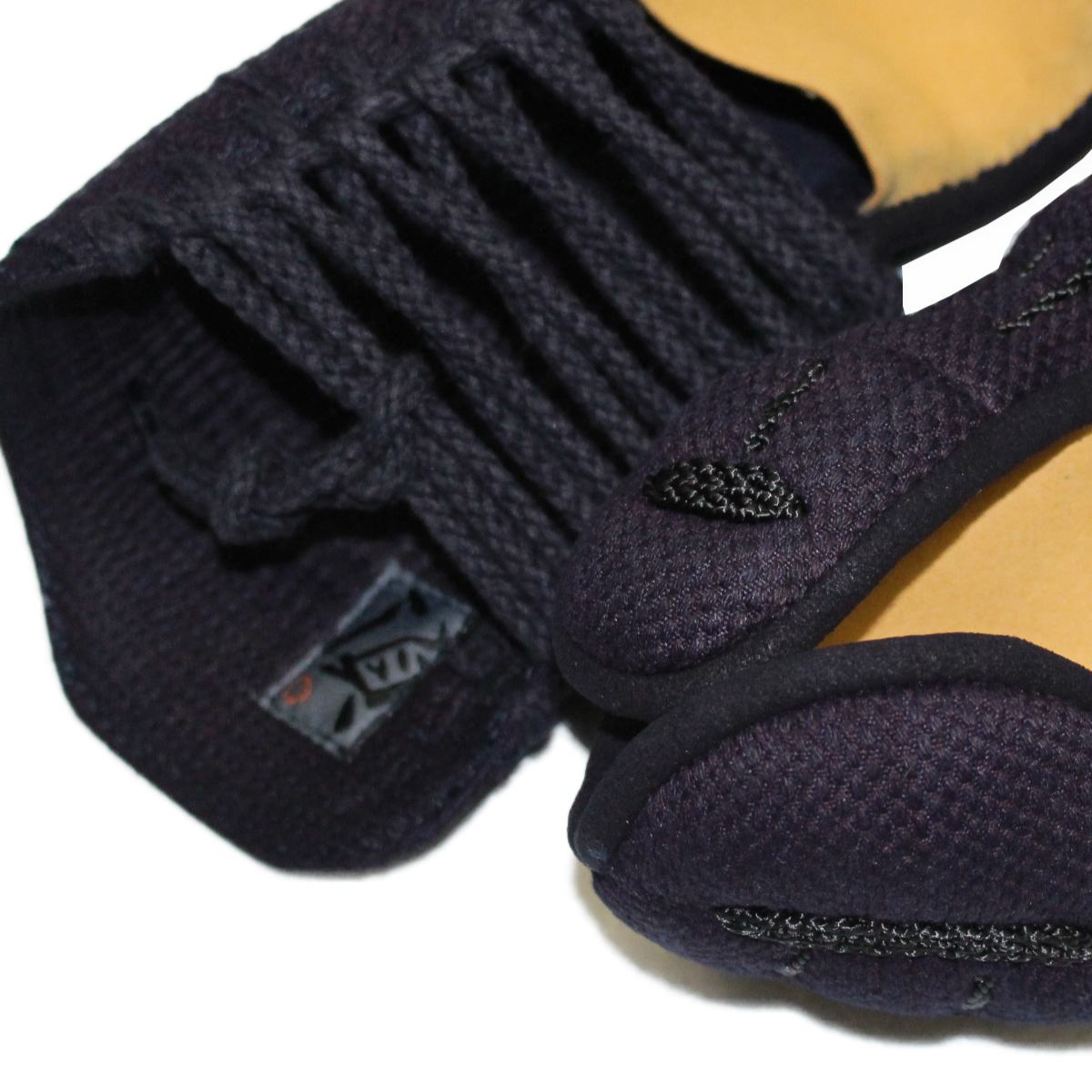 【 頂黒 】 甲手(小手)単品 6mm 総織刺 鎧仕様