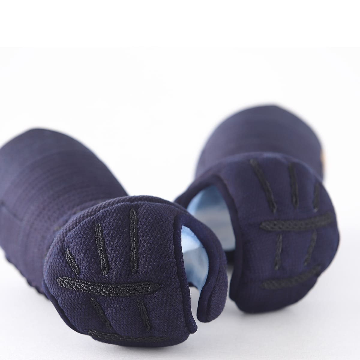 【受注生産】誉 - HOMARE- 紺革 6mm 具の目刺し 甲手単品